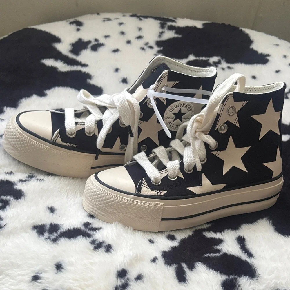 Converse Wmns Chuck Taylor All Star Lift Platform High 'Large Stars'